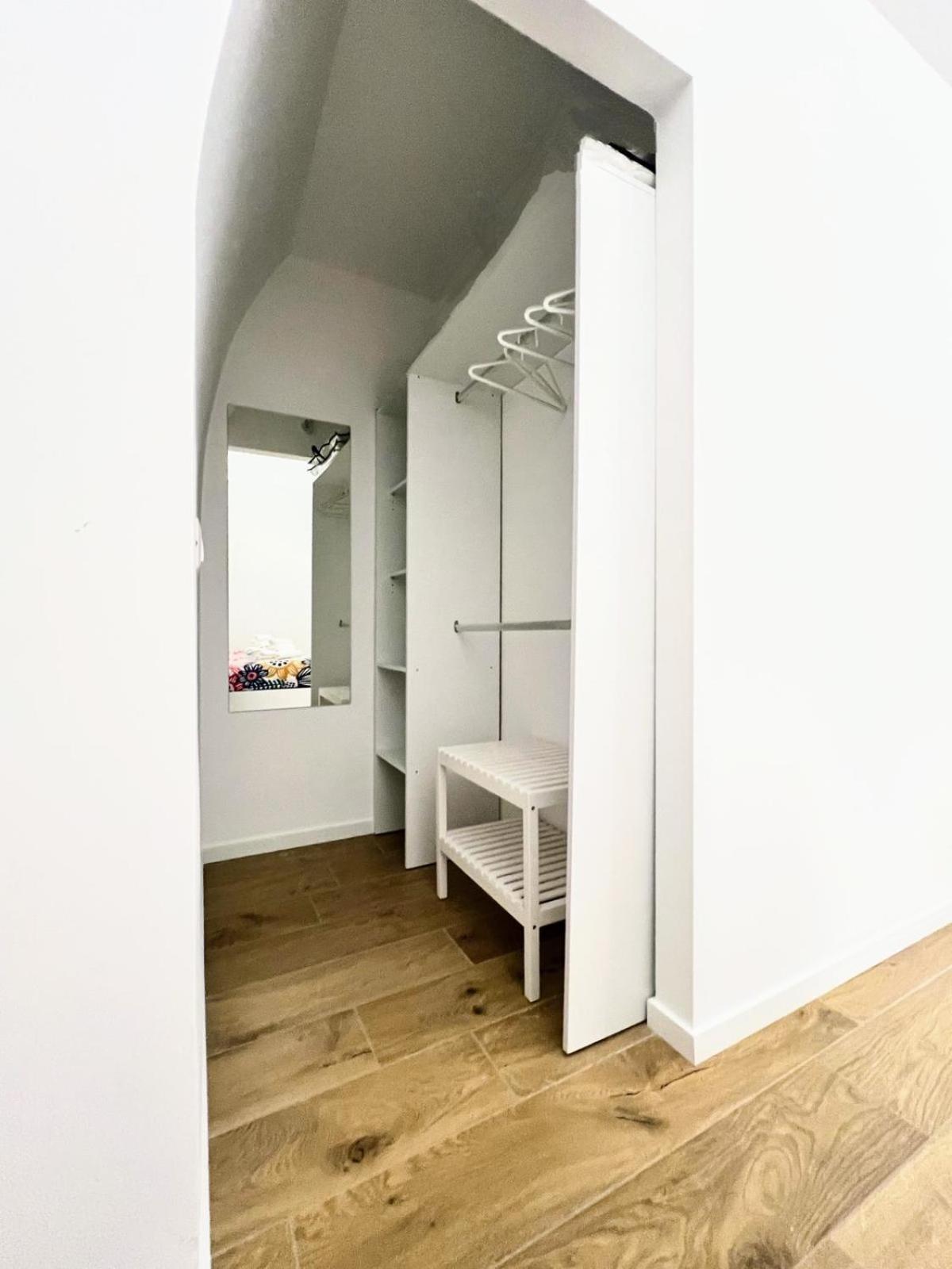 Andrea'S 12 Apartment บารี ภายนอก รูปภาพ