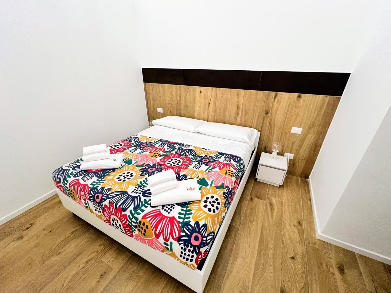Andrea'S 12 Apartment บารี ภายนอก รูปภาพ